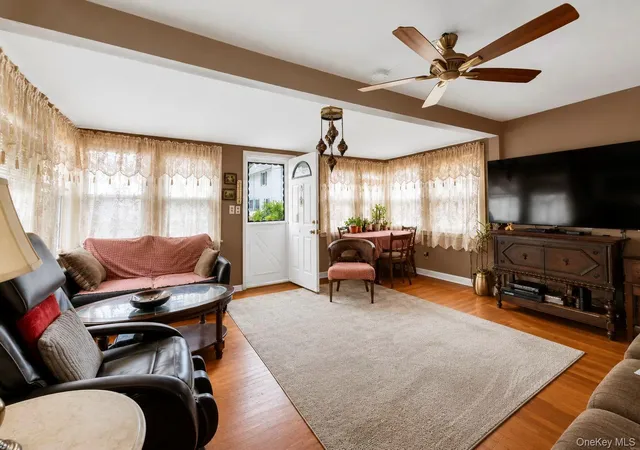 4th image of 97 Hawkins St, New York, NY 10464 | MLS# 1020478
