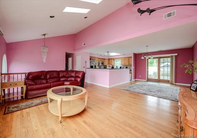 Photo 3 of Single family home for sale at 48 Meadow Ln, Oyster Bay, NY 11801 | MLS# 1020492 | Listing updated on 2026-09-18
