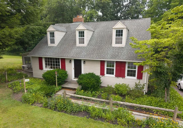 Single family home for sale at 128 Rosa Ln, Hurley, NY 12443 | MLS# 1020501
