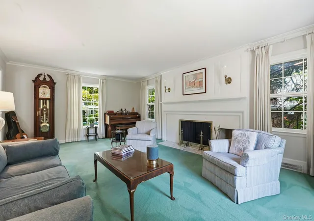 Photo 3 of Sale Pending at 17 Monfort Rd, North Hempstead, NY 11050 | MLS# 1020503 | Listing updated on 2026-07-31