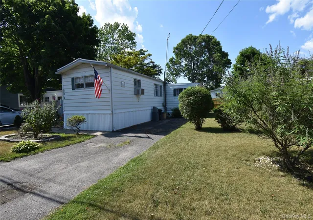 Homes for sale in Islip, NY | 116 Lincoln Ave, Islip, NY 11741 | MLS# 1020562