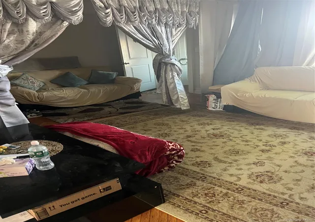 5th image of 11438 198Th St, Saint Albans, NY 11412 | MLS# 1020569