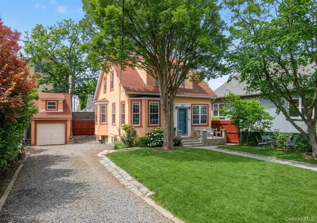 1st image of 469 Minnieford Ave, Bronx, NY 10464 | MLS# 1020571