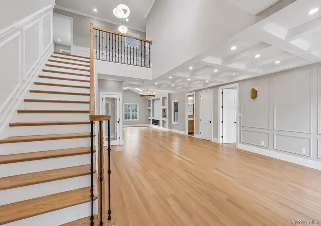 4th image of 37 Beverly Dr, North Hempstead, NY 11507 | MLS# 1020578