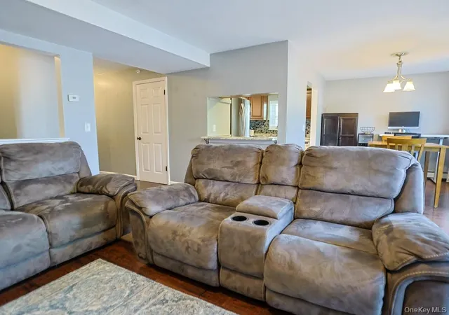 5th image of 10 Lexington Hl, Monroe, NY 10926 | MLS# 1020581