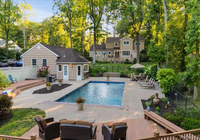 1st image of 96 Plainview Rd, Woodbury, NY 11797 | MLS# 1020613