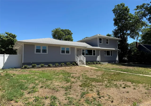 4th image of 751 Centerwood St, West Babylon, NY 11704 | MLS# 1020616