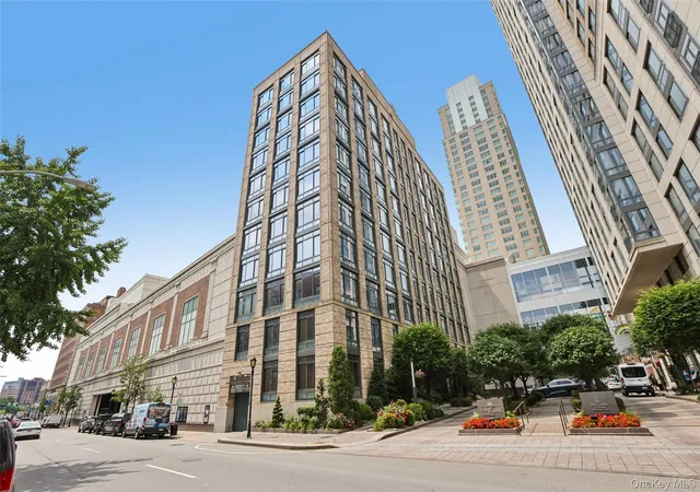 Homes for sale in White Plains, NY | 25 City Pl #6C, White Plains, NY 10601 | MLS# 1020622