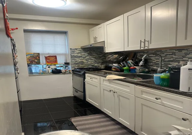 Photo 4 of House for sale at 1988 Marmion Ave, Bronx, NY 10460 | MLS# 1020654 | Listing updated on 2026-08-13