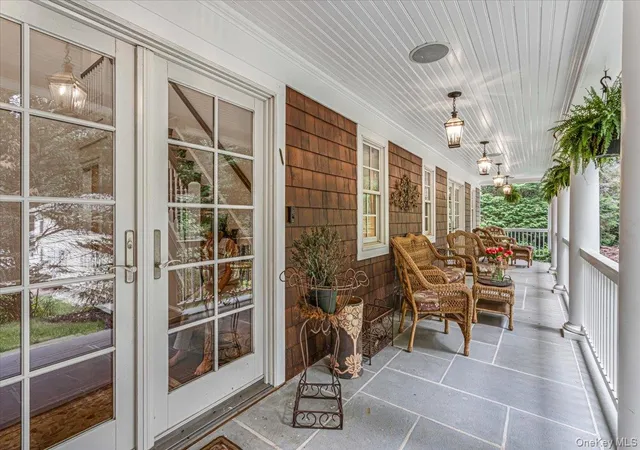 Homes for sale in Oyster Bay, NY | 39 Cherry Ln, Oyster Bay, NY 11791 | MLS# 1020663