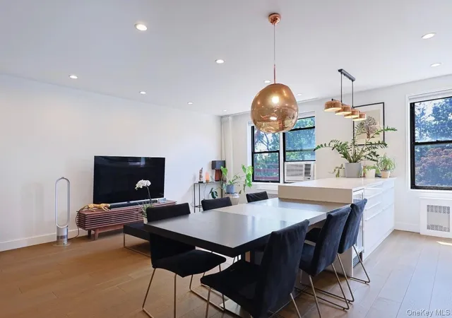 3rd image of 83-85 116Th St, New York, NY 11418