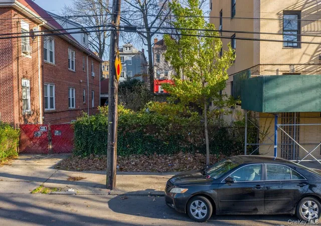 1st image of 3754 Bronx Blvd, Bronx, NY 10467 | MLS# 1020697