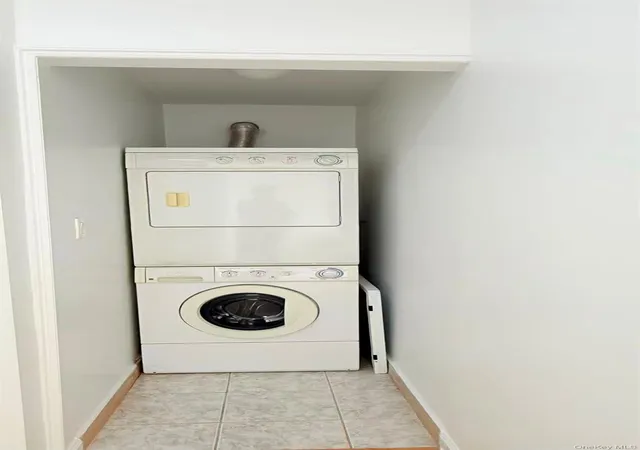 5th image of 38-34 Parsons Blvd, New York, NY 11354