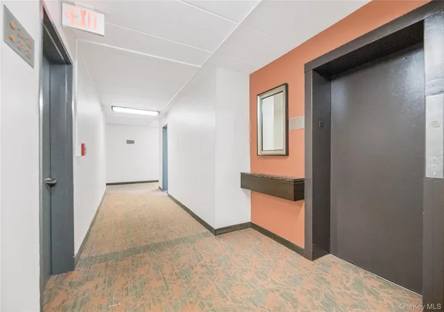 Photo 5 of Sale Pending at 372 Central Park Ave #2A, Scarsdale, NY 10583 | MLS# 1020731 | Listing updated on 2026-09-04