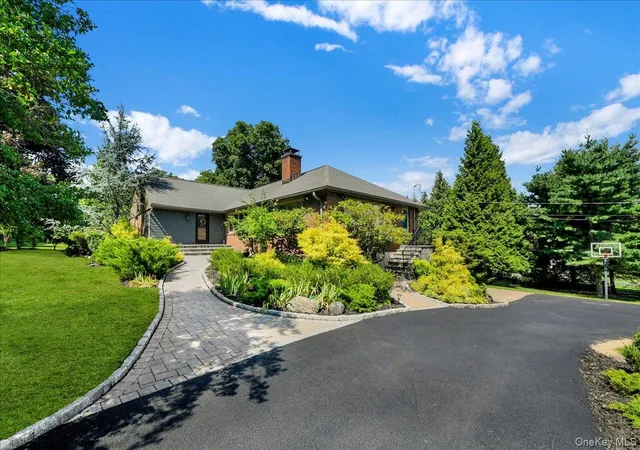 Photo 2 of Sale Pending at 236 Westlake Dr, Mount Pleasant, NY 10595 | MLS# 1020739 | Listing updated on 2026-09-03