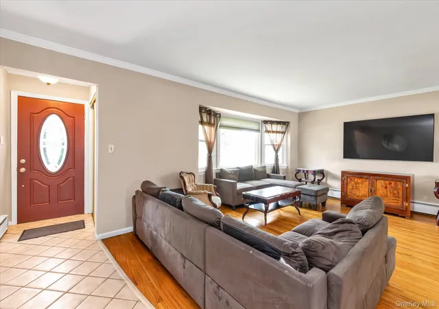 Homes for sale in Hempstead, NY | 2832 Court St, Hempstead, NY 11710 | MLS# 1020756