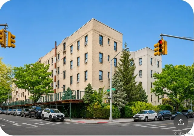 3rd image of 21-28 35 #3G, Astoria, NY 11105 | MLS# 1020757