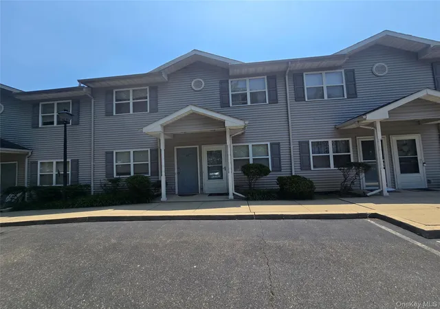 13th image of 2295 Milburn Ave #13, Hempstead, NY 11510 | MLS# 1020759