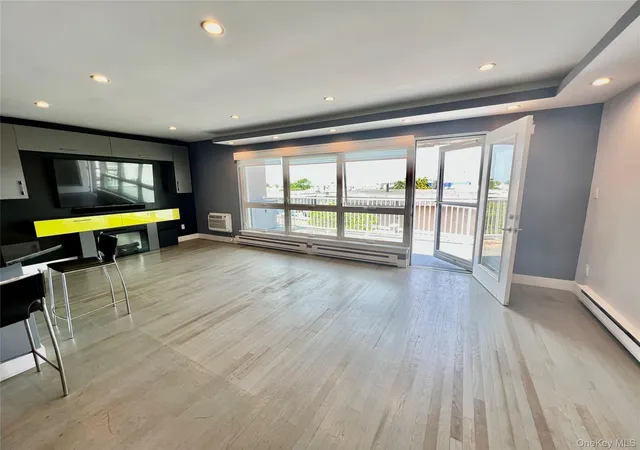 3rd image of 750 Lido Blvd #81B, Hempstead, NY 11561 | MLS# 1020771