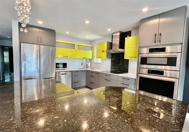 5th image of 750 Lido Blvd #81B, Hempstead, NY 11561 | MLS# 1020771
