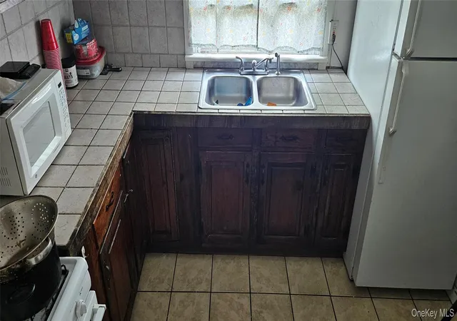 5th image of 11 Chestnut St, Newburgh, NY 12550 | MLS# 1020821