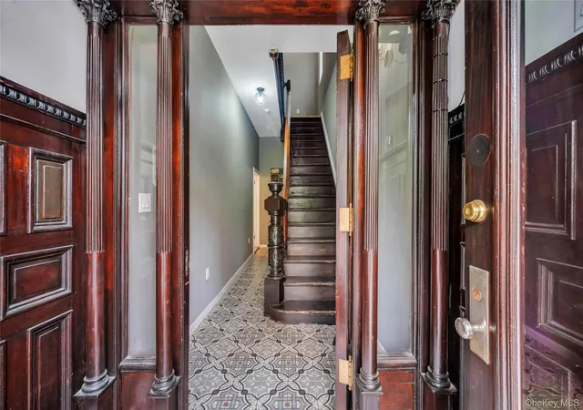 Photo 4 of House for sale at 330 E 198th Street, New York, NY 10458 | MLS# 1020822 | Listing updated on 2026-08-06