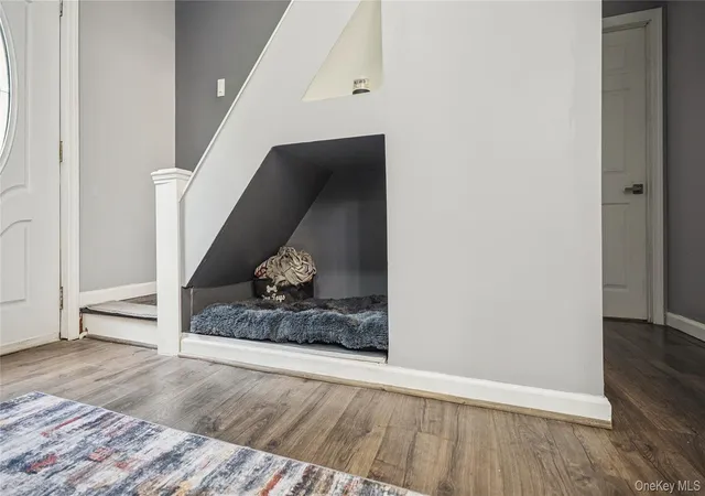 Photo 3 of Sale Pending at 1634 N Gardiner Dr, Islip, NY 11706 | MLS# 1020844 | Listing updated on 2026-08-25
