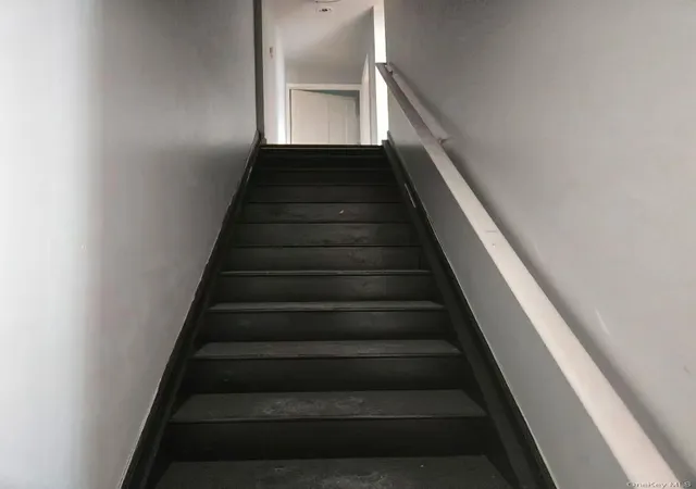 5th image of 9417 118Th St, South Richmond Hill, NY 11419 | MLS# 1020867
