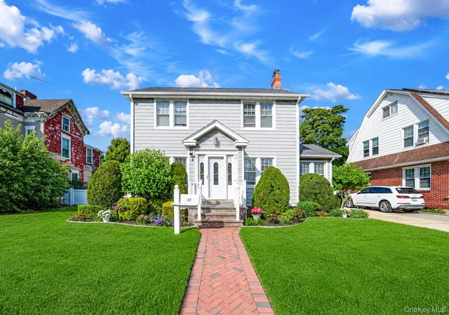 Homes for sale in Hempstead, NY | 27 Hilbert St, Hempstead, NY 11550 | MLS# 1020873