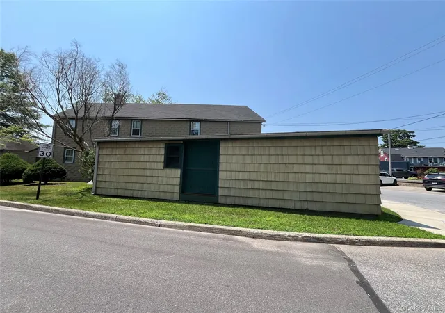 2nd image of 174 Railroad Ave, Smithtown, NY 11780 | MLS# 1020879