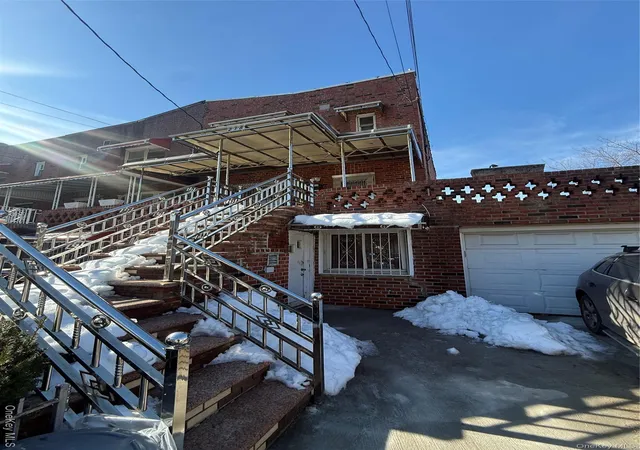 Photo 2 of Sale Pending at 218 E 88th Street, New York, NY 11236 | MLS# 1020880 | Listing updated on 2026-09-14