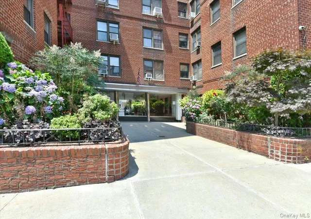 2nd image of 2680 E 19th St #2S, Brooklyn, NY 11235 | MLS# 1020883