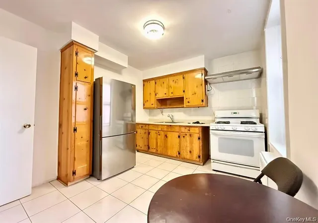Photo 3 of Condo for sale at 38 15 149 Street #3C, New York, NY 11354 | MLS# 1020925 | Listing updated on 2026-08-22