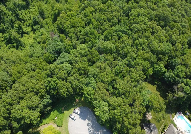 4th image of 36 Sylvia Barlow Wy, Southeast, NY 10509 | MLS# 1020928