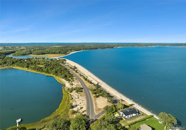 Homes for sale in Southold, NY | 2725 Skunk Ln, Southold, NY 11935 | MLS# 1020932