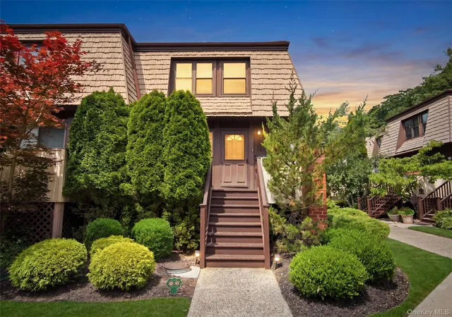 1st image of 45 Heritage Dr #E, Clarkstown, NY 10956 | MLS# 1020950