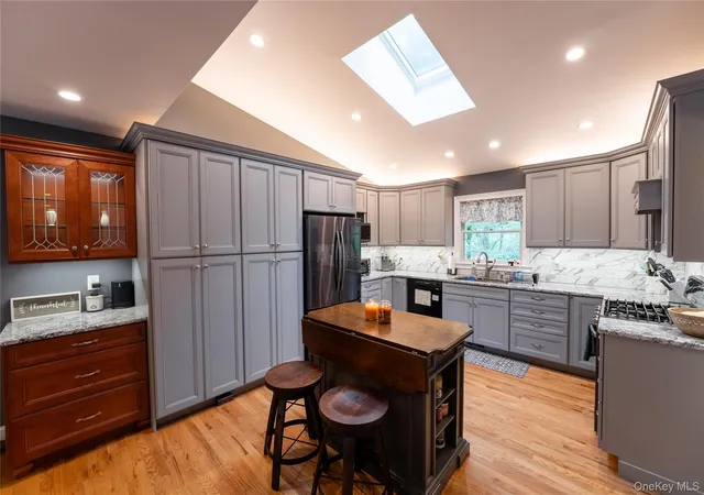 Photo 3 of Sale Pending at 157 Johnsontown Rd, Ramapo, NY 10974 | MLS# 1020953 | Listing updated on 2026-08-07
