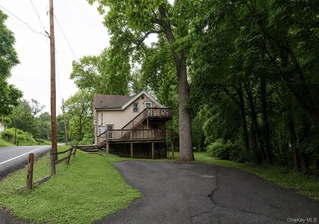 Photo 3 of Sale Pending at 17 Clove Rd, Salisbury Mills, NY 12577 | MLS# 1020998 | Listing updated on 2026-09-16