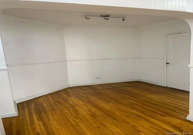 Homes for sale in New York, NY | 7610 34Th Ave #2M, New York, NY 11372 | MLS# 1021008