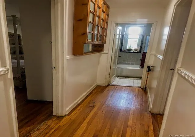 Homes for sale in New York, NY | 7610 34Th Ave #2M, New York, NY 11372 | MLS# 1021008