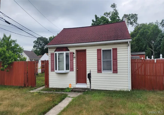 Photo 3 of Sale Pending at 79 Commack Rd, North Babylon, NY 11703 | MLS# 1021019 | Listing updated on 2026-09-12