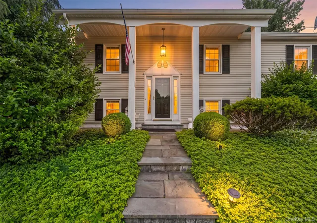 3rd image of 431 Bonnie Ct, Yorktown, NY 10598 | MLS# 1021020