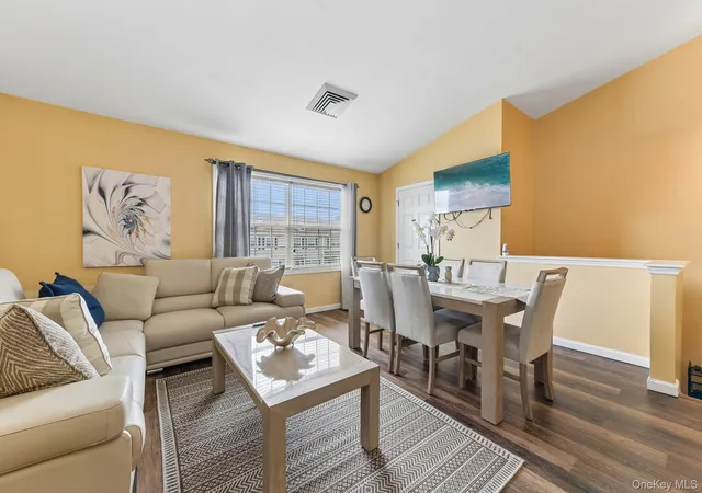 Photo 2 of Condo for sale at 1120 Willow Ln, Valley Stream, NY 11580 | MLS# 1021041 | Listing updated on 2026-07-02
