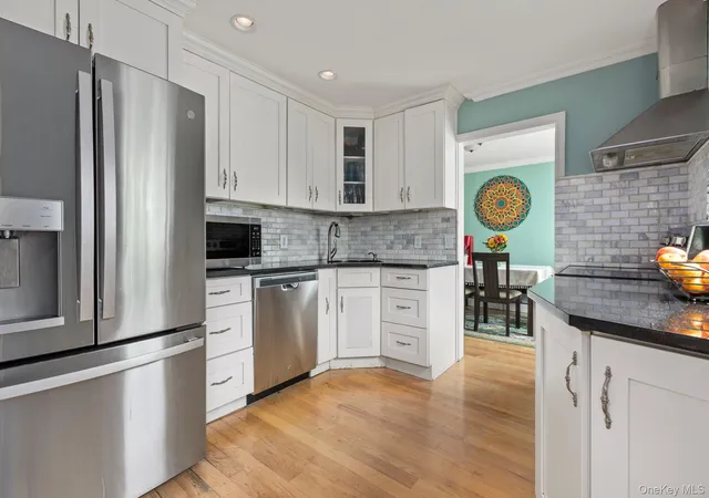 Photo 3 of Sale Pending at 149 Coach Ln, Hempstead, NY 11756 | MLS# 1021069 | Listing updated on 2026-08-01
