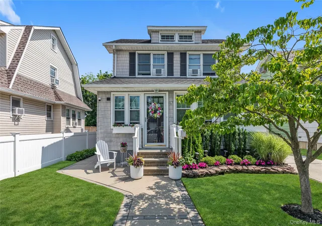 Photo 1 of Sale Pending at 22 Spencer Ave, Hempstead, NY 11563 | MLS# 1021088 | Listing updated on 2026-08-07