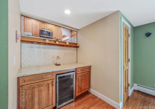 5th image of 108 Keswick Dr, Islip, NY 11730 | MLS# 1021094