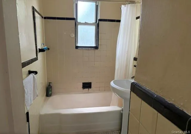 Homes for sale in New York, NY | 193 16 39th Ave #0, New York, NY 11358 | MLS# 1021097