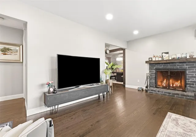 Photo 4 of Single family home for sale at 109 Chelsea Rd, Wappinger, NY 12590 | MLS# 1021101 | Listing updated on 2026-09-30