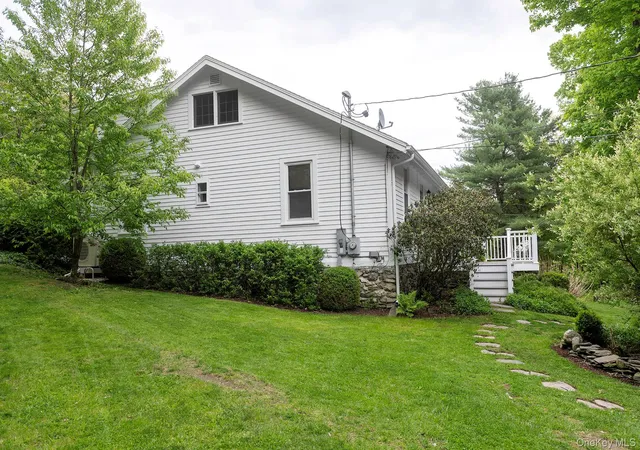 Homes for sale in Clinton, NY | 17 Skytop Rdg, Clinton, NY 12572 | MLS# 1021121