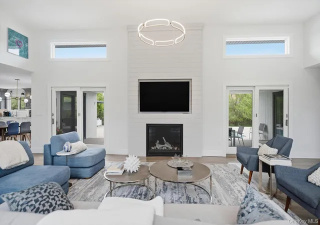 3rd image of 4 Stillwaters Ln, Southampton, NY 11978 | MLS# 1021125